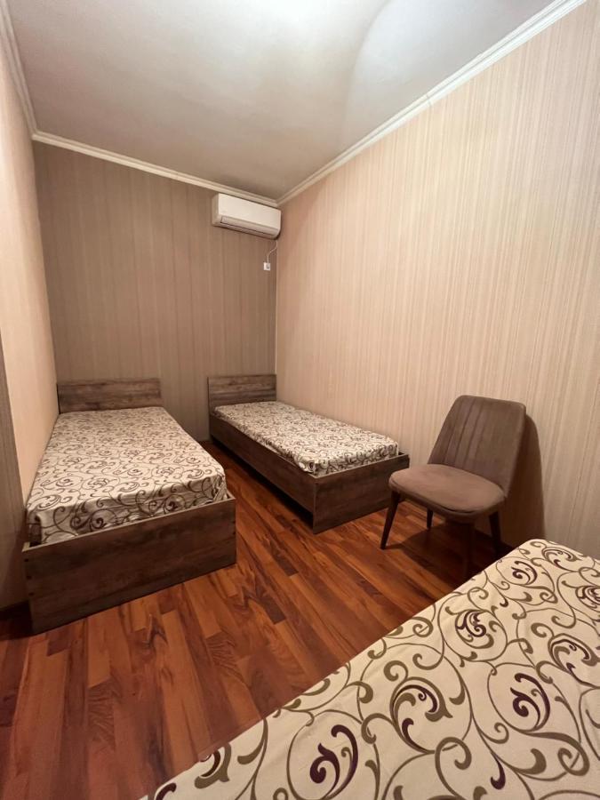 Gostevoy Dom Samir Hotel Gagra Exterior photo